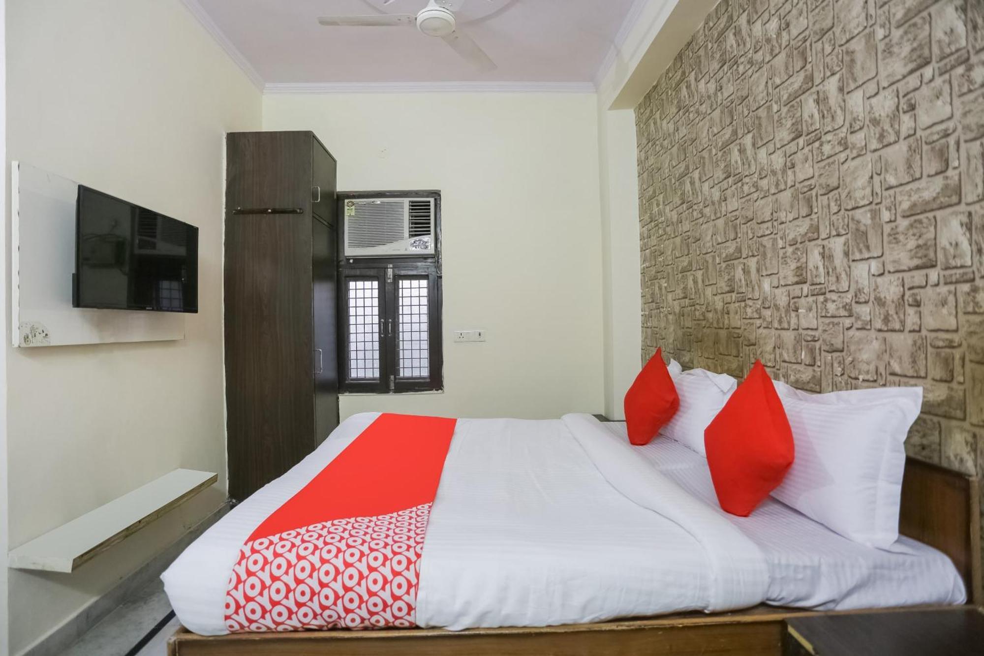 Hotel O Green High New Delhi Ngoại thất bức ảnh