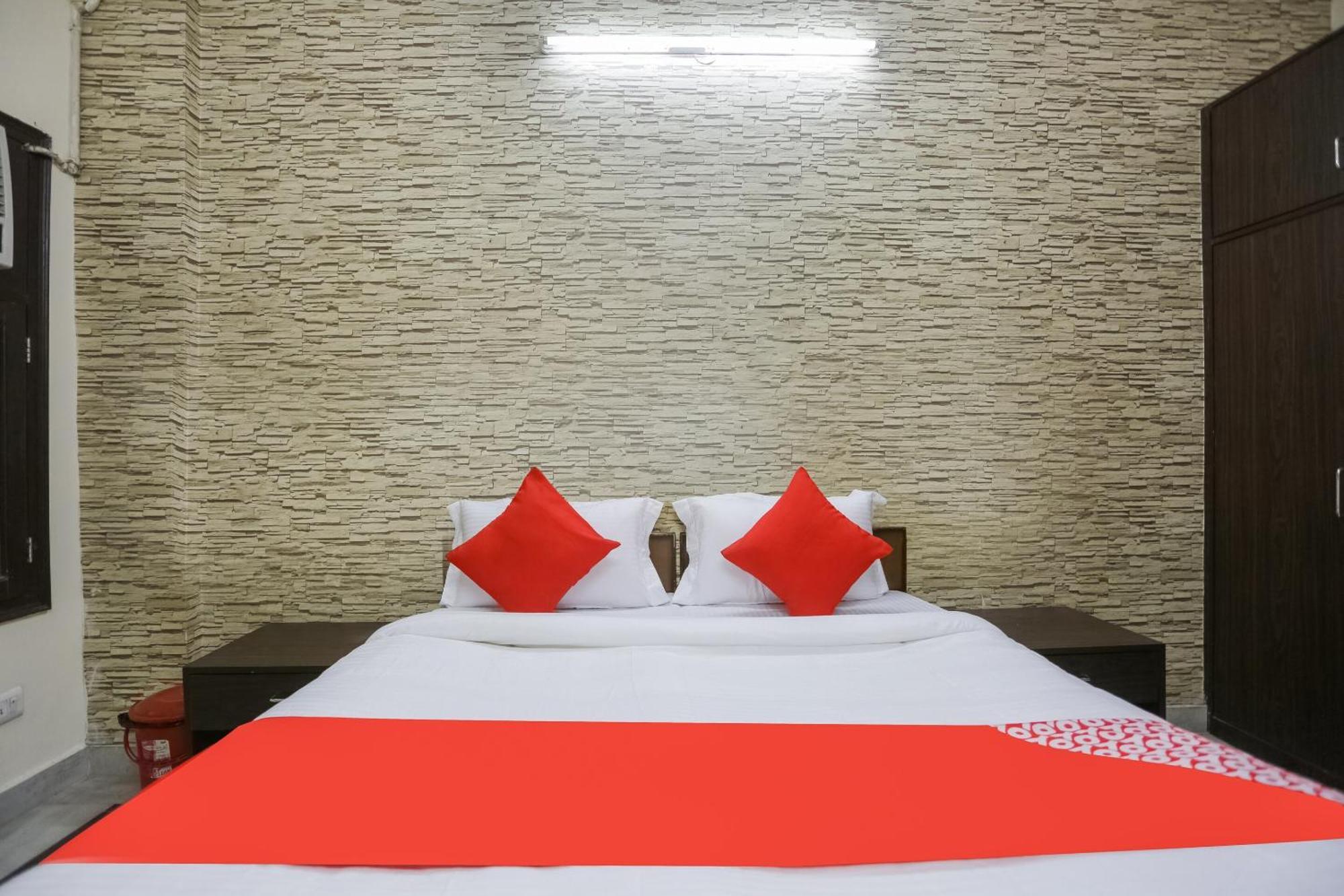Hotel O Green High New Delhi Ngoại thất bức ảnh